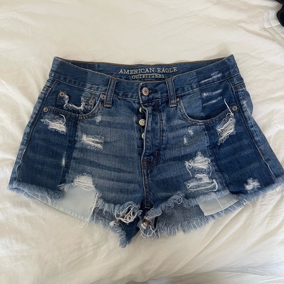 American Eagle Vintage Hi Rise Jean Shorts - Picture 1 of 6